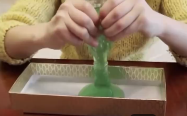 电压高达220V 这些玩具都暗藏危险澳门新葡京网站家长速查！